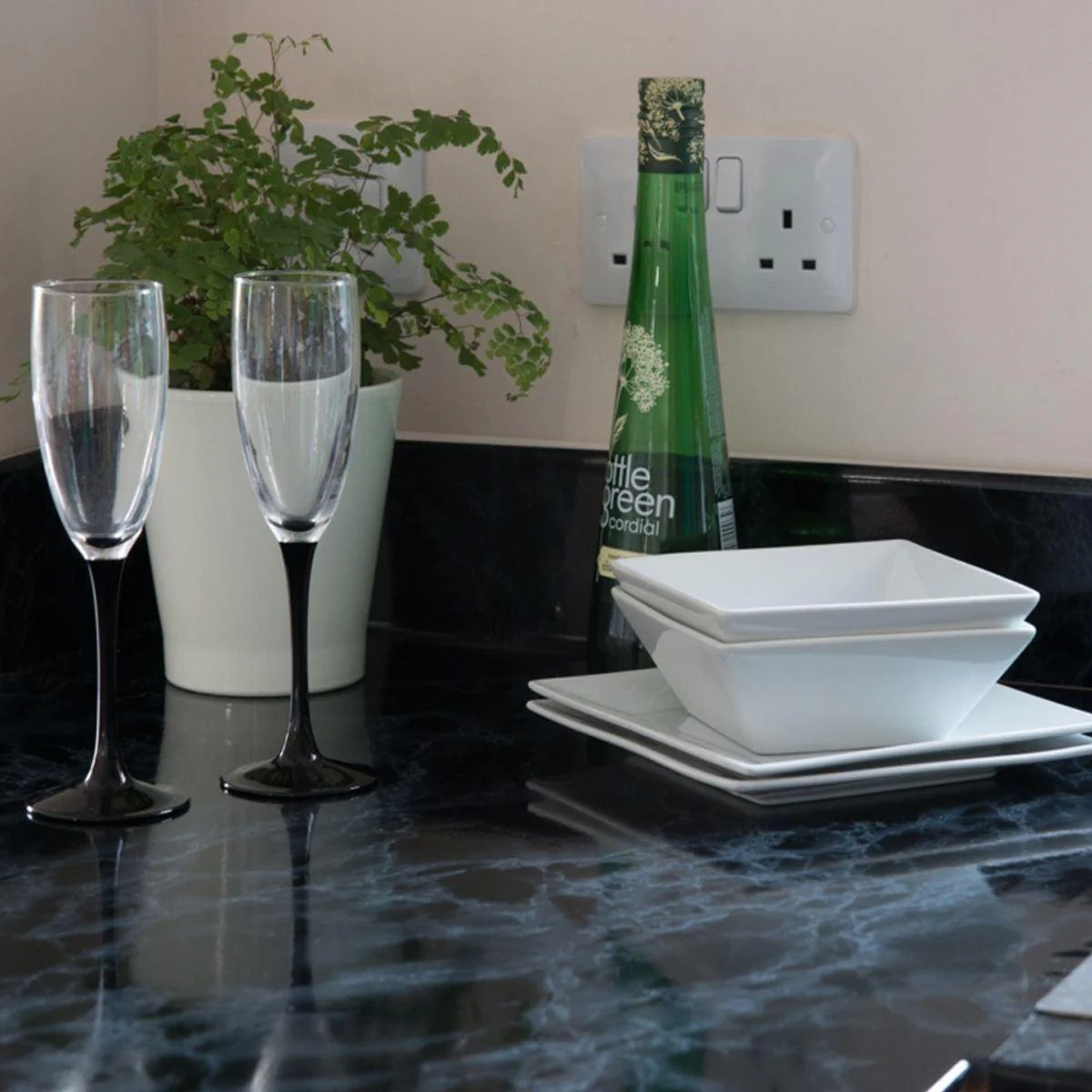 AG Self Adhesive Film Marble Black 67 5cm x 2m - Image 2
