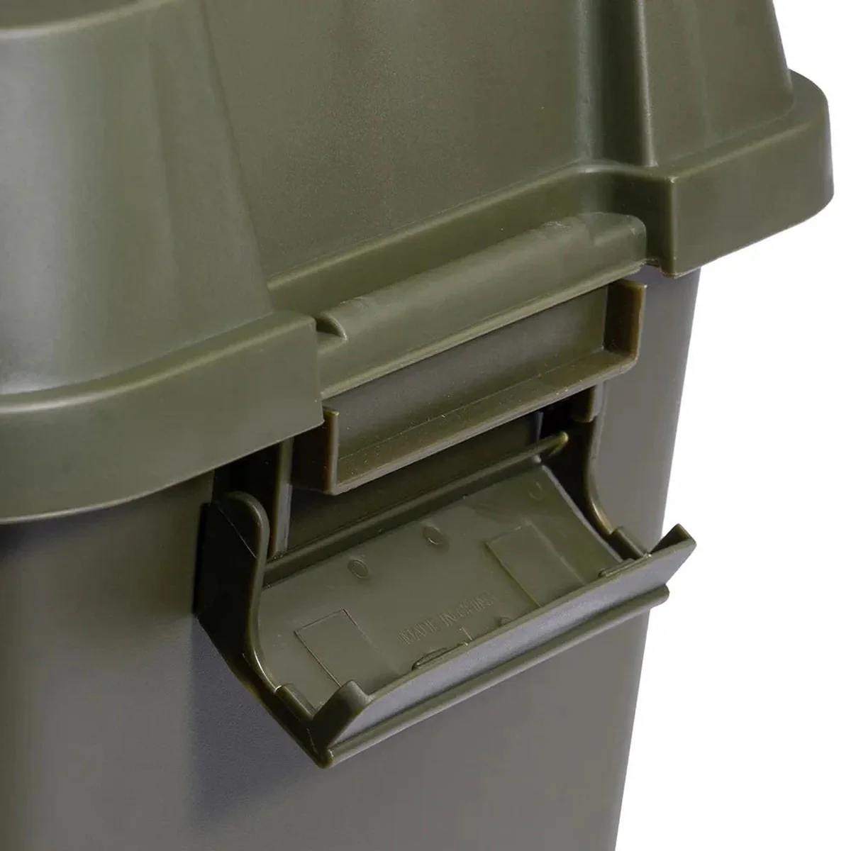 RidgeMonkey Armoury Stackable Storage Box 66 Litre - Image 3