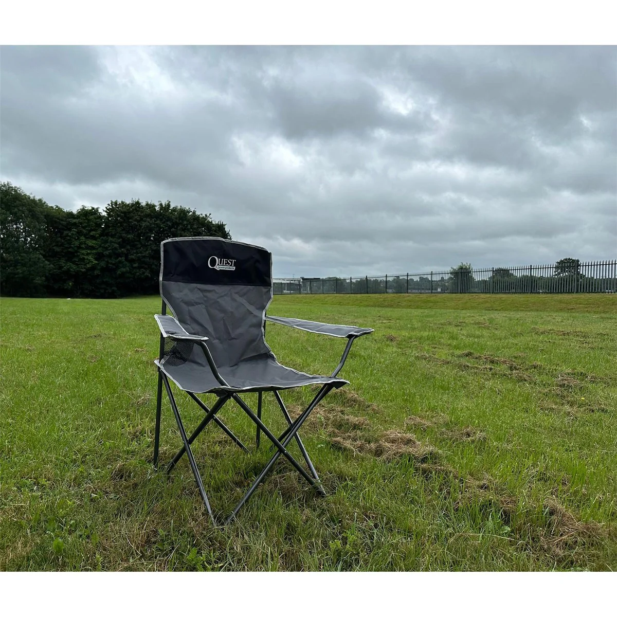 Autograph Festival Chair Black Edition F2051BL - Image 3