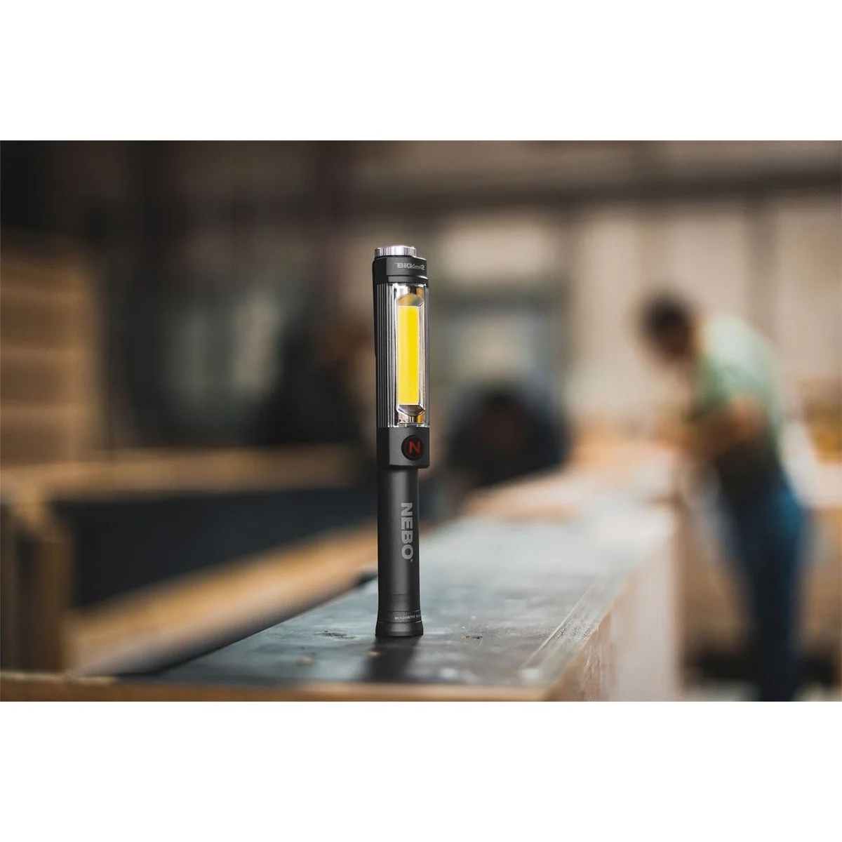 Big Larry 2 torch and work light NEB-6737-G - Image 4
