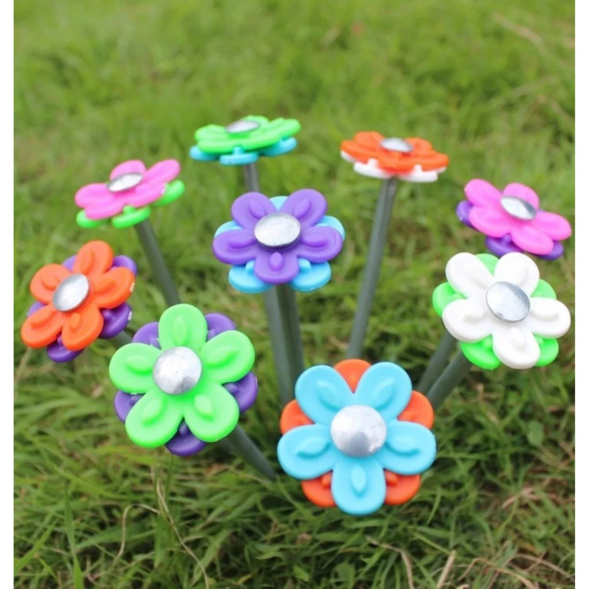 Blue Diamond 20 x Daisy Hard Ground Pegs with Interchangable Heads - Image 2