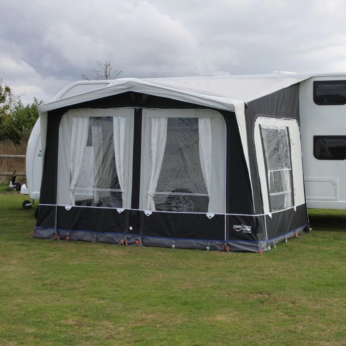 Camptech Countess Air Inflatable Caravan Porch Awning - Image 2