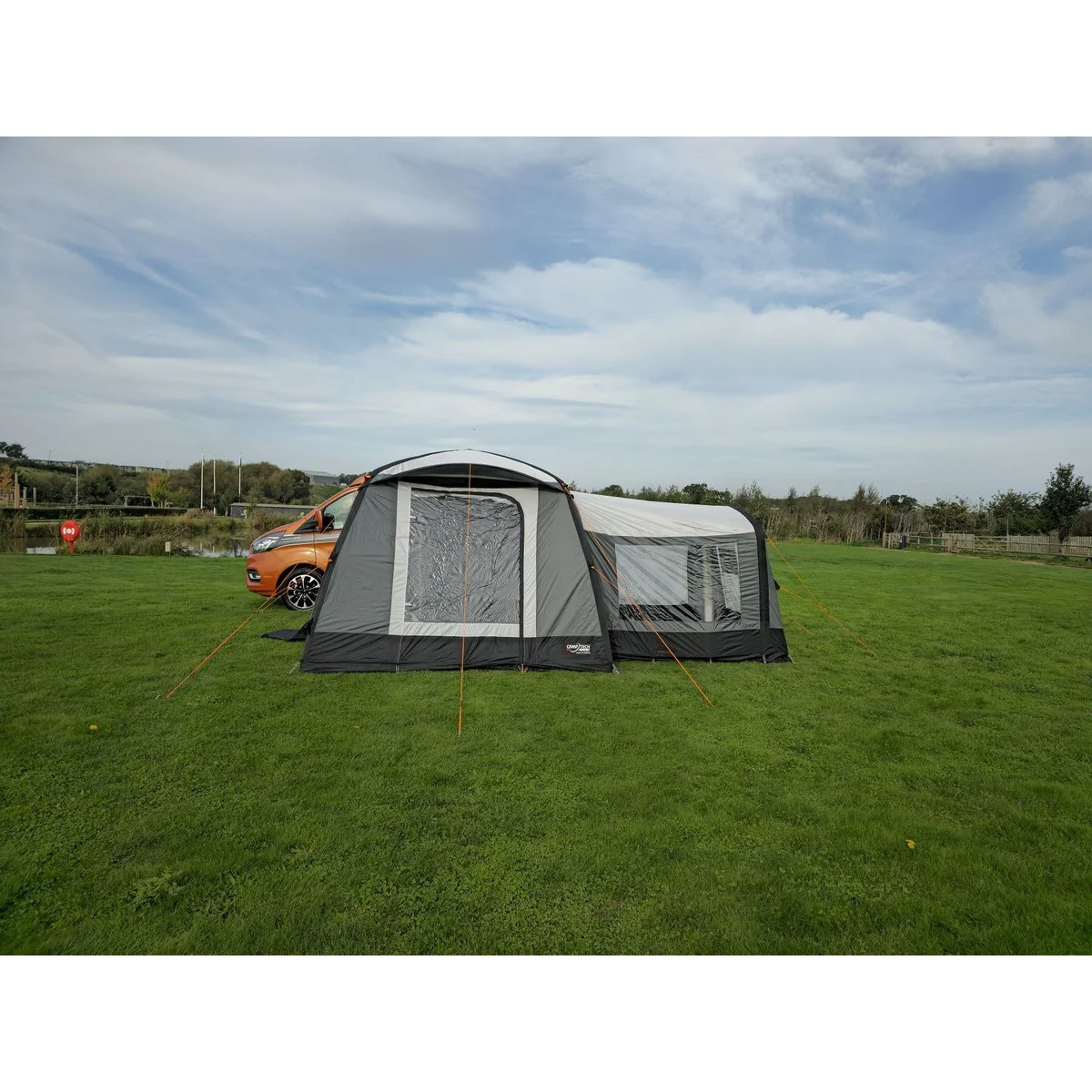 Camptech Moto Crown Driveaway Air Awning High (255-300cm) - Image 2