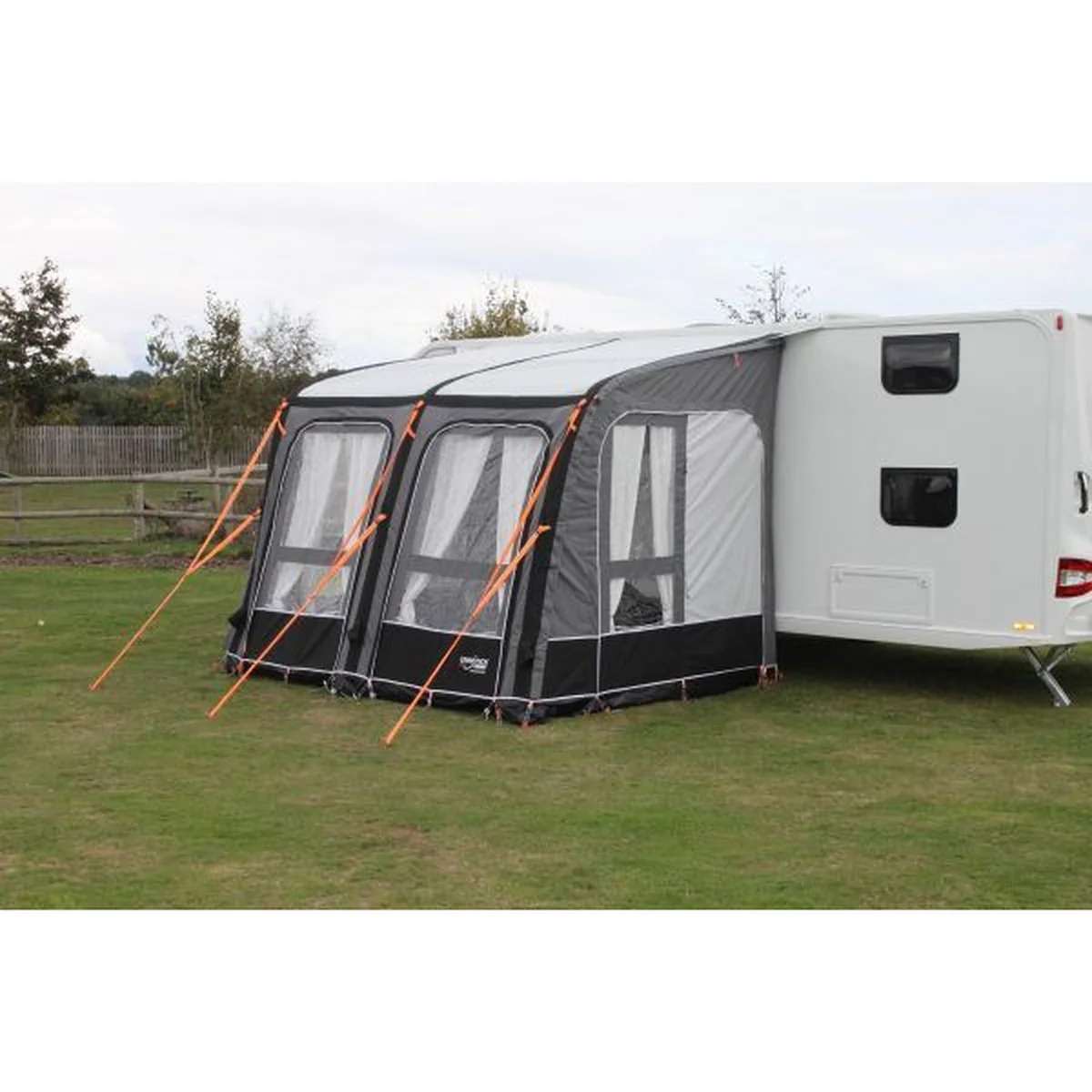 CampTech Starline Elite 260 AIR Inflatable Caravan/Motorhome Awning 260 x 250cm - Image 2