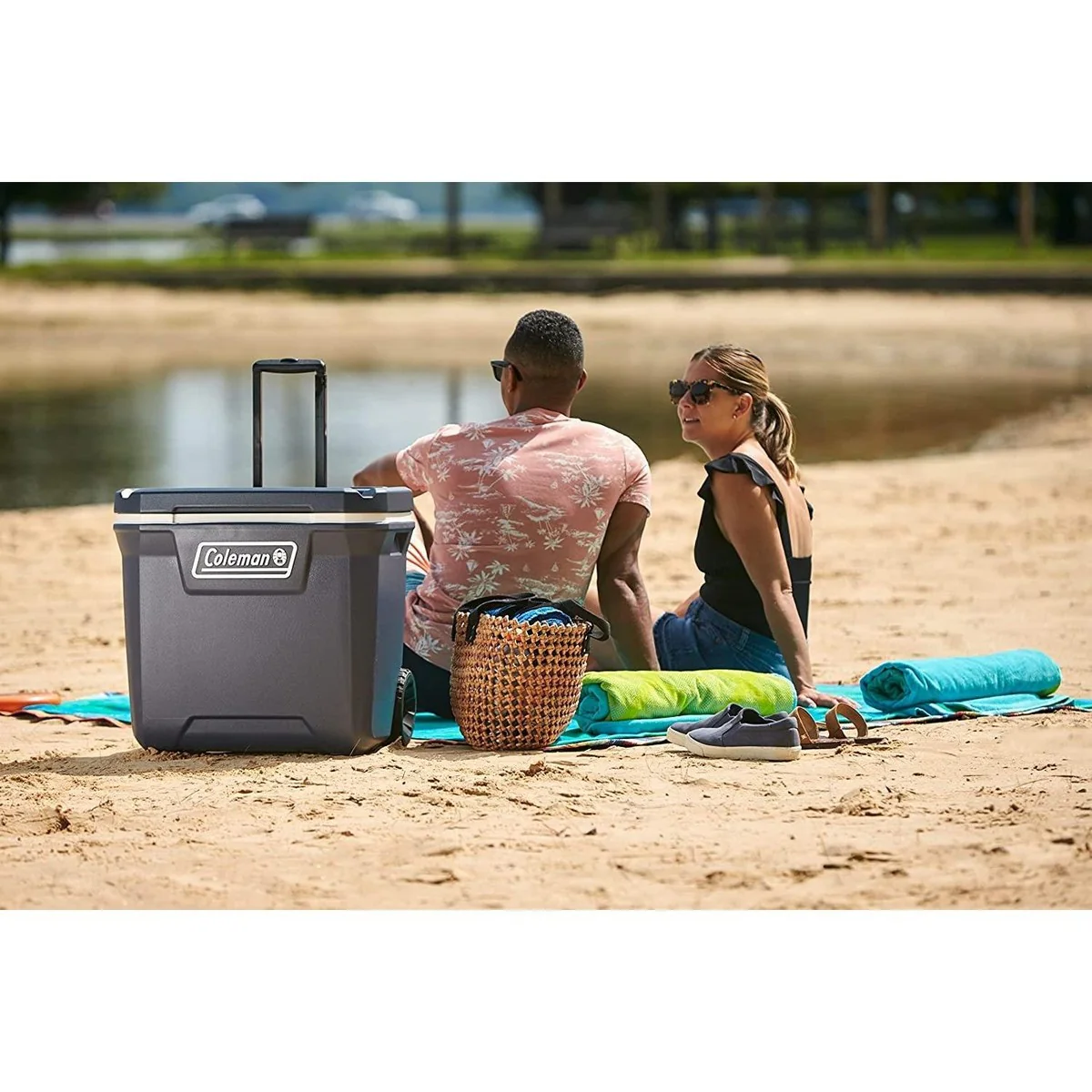 Coleman 47L Cooler Xtreme Wheeled 50QT Picnic Camping BBQ Cool Box - Image 4