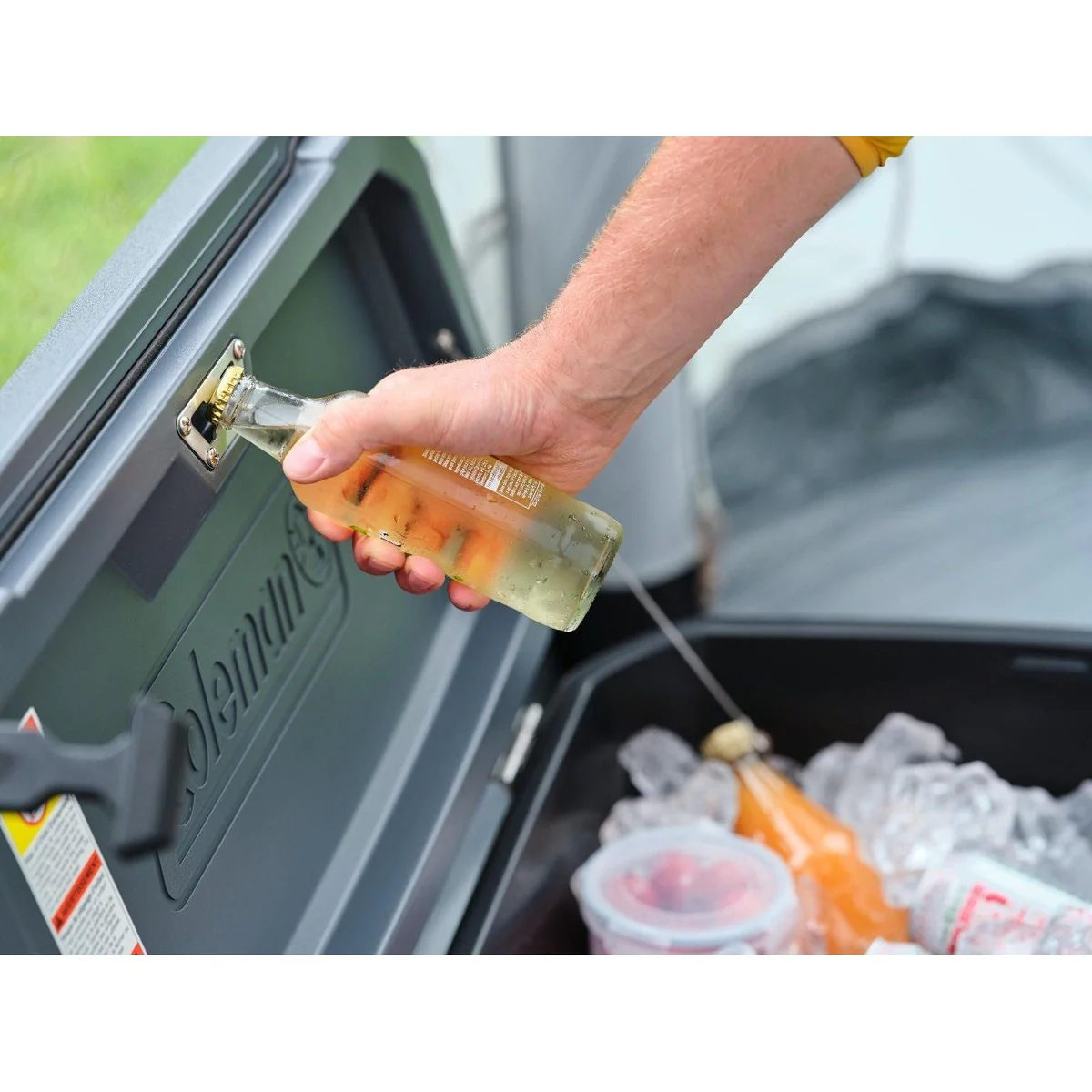 Coleman Convoy 28QT Cooler Cool Box 28L Holds Ice for up to 3 Days - Image 8
