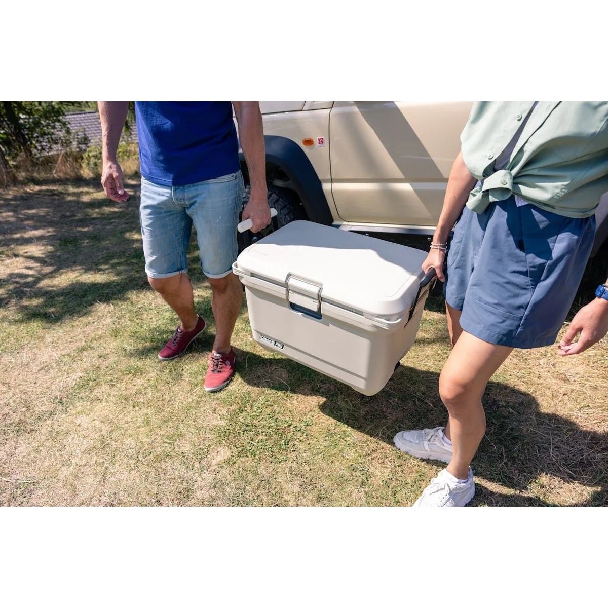 Coleman Pro 45 QT Cooler Box - Image 9