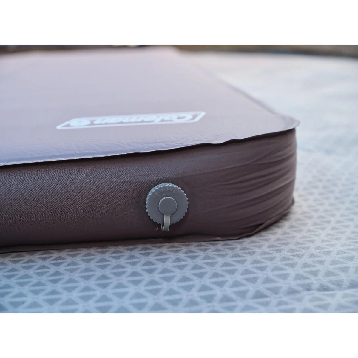 Coleman Supercomfort Sleeping Mat - Single 7.5 Self Inflating Camping Bed - Image 4