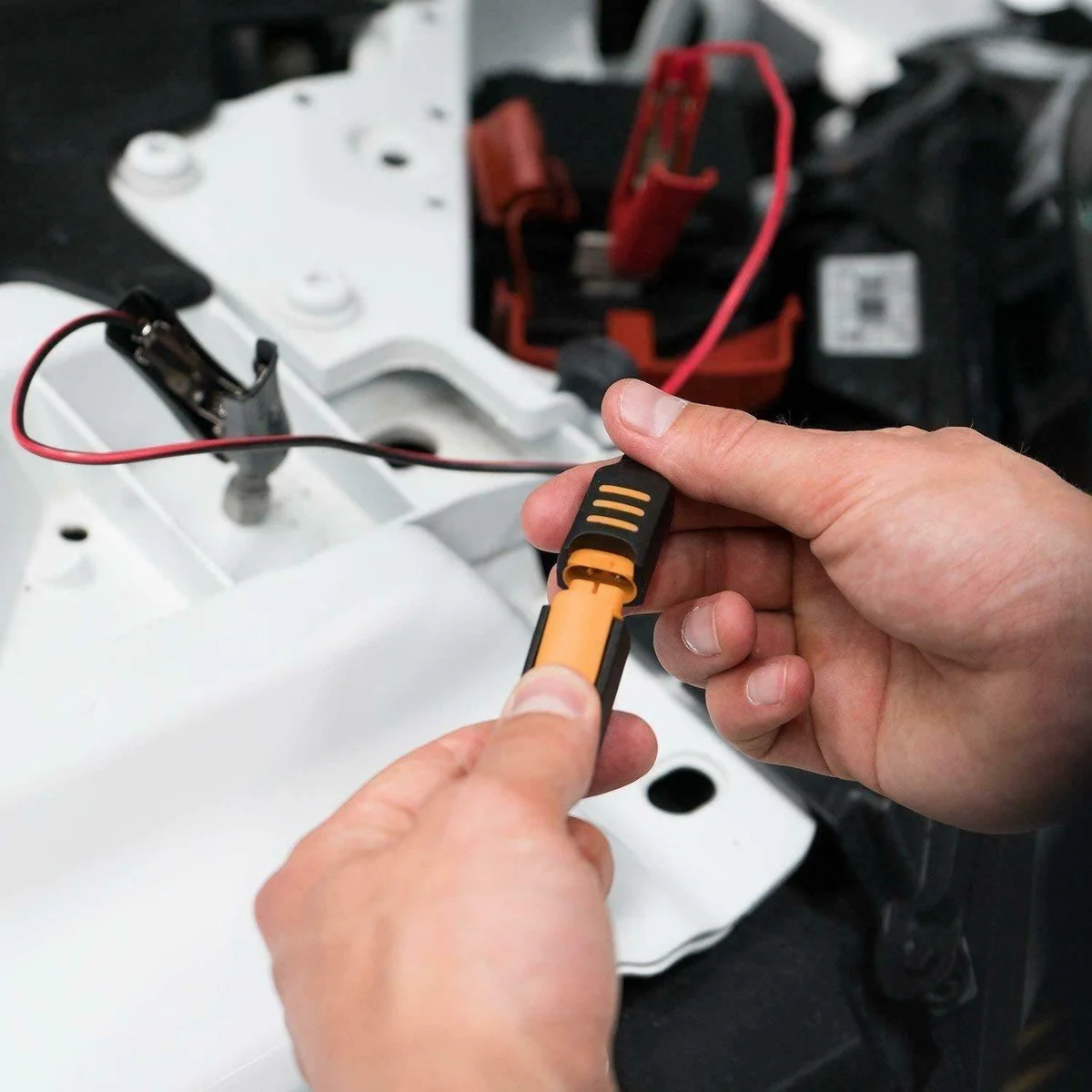 CTEK MXS 3.8 Battery Charger Charges & Maintains Car and Motorcycle Batteries - Image 8