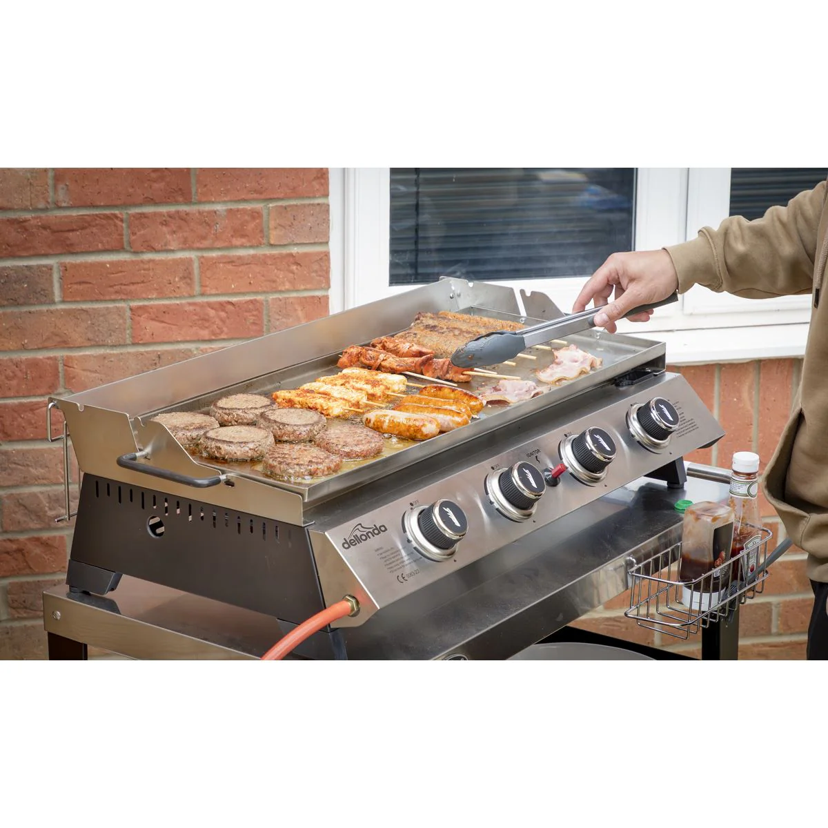 Dellonda 4 Burner Stainless Steel Portable Gas Plancha with Warming Rack 10kW - Image 13