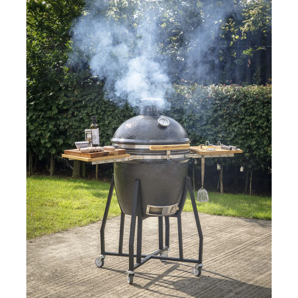 Dellonda Deluxe 22"(56cm) Ceramic Kamado Style BBQ with Wheeled Stand - Image 9