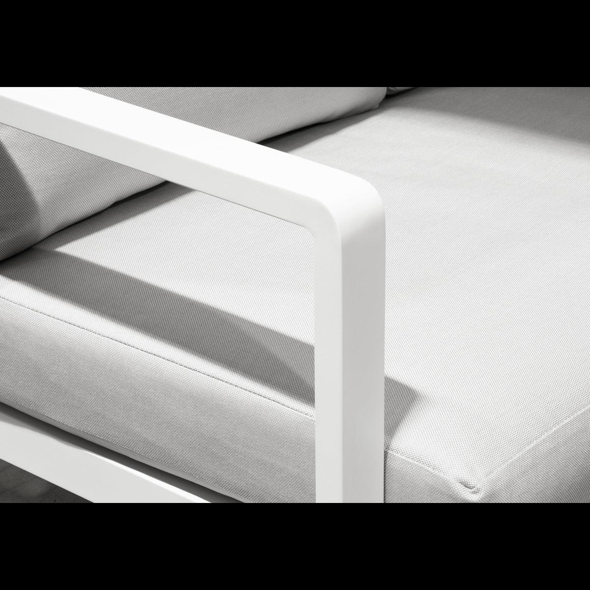 Dellonda Kyoto White 3 Piece Outdoor Garden Corner Sofa & Coffee Table Set - Image 4