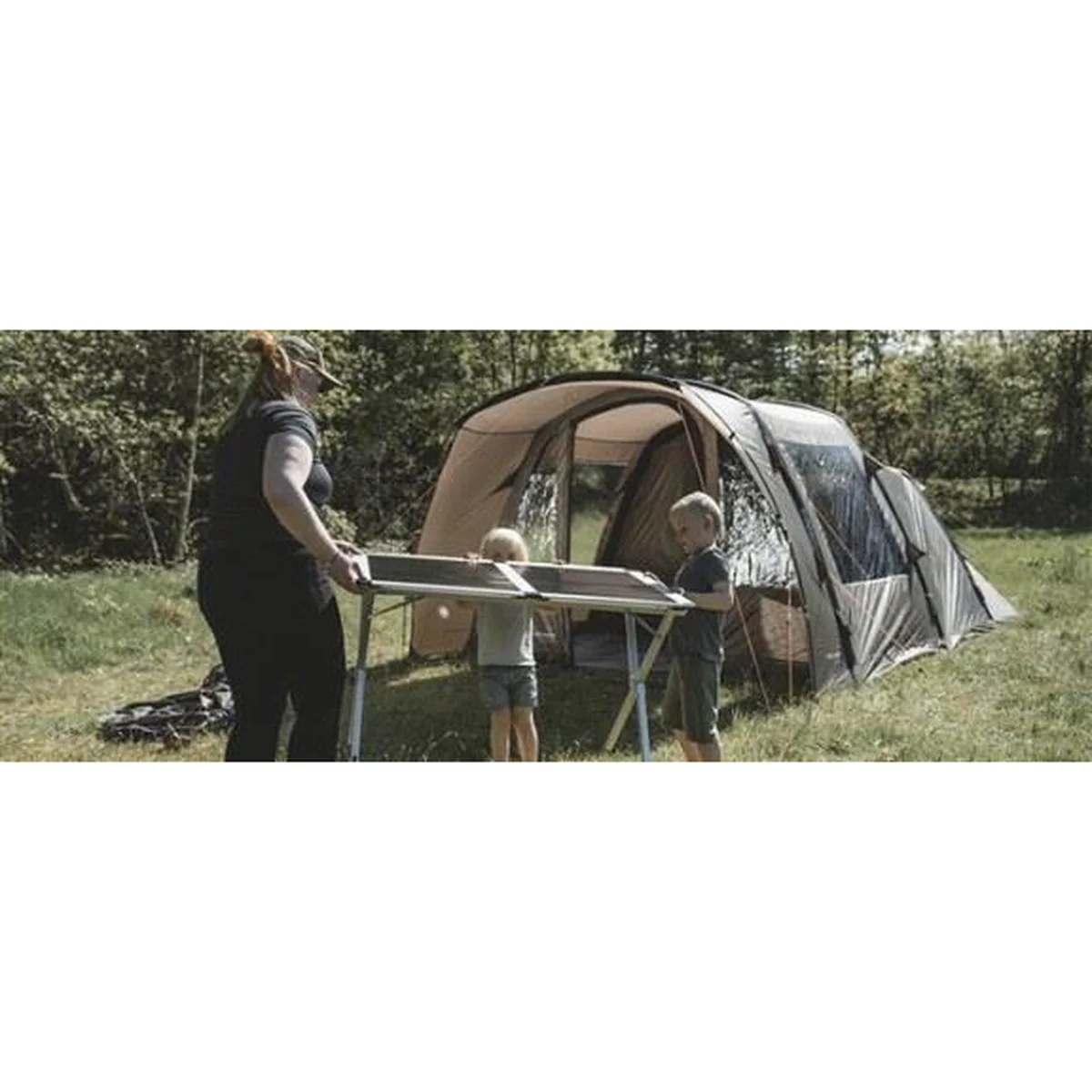 Easy Camp Brimnes 5 Air Inflatable Family Tunnel Tent 5 Berth (2 Bedroom) - Image 3