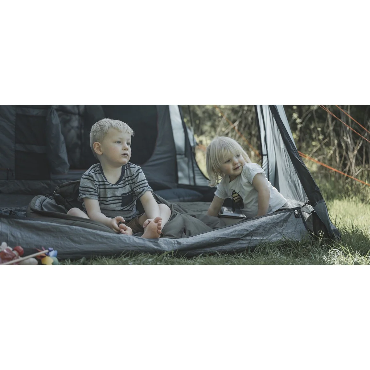 Easy Camp Hamra 5 Pole Tent Blue 5 Person - Image 10