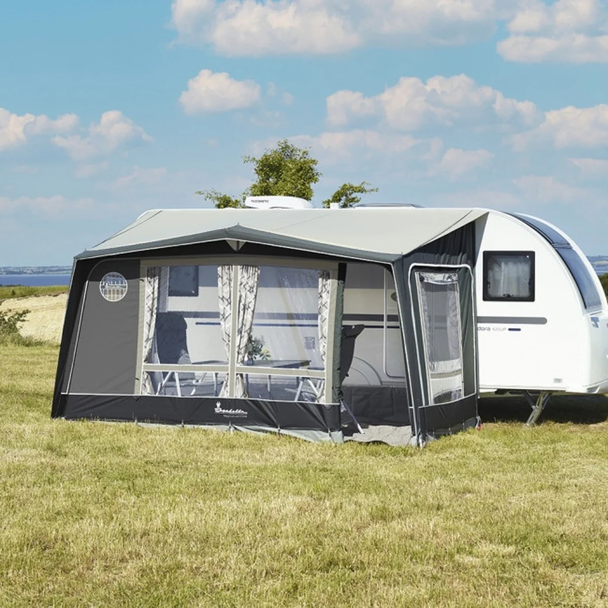 Isabella Magnum Etna Awning with CarbonX Frame