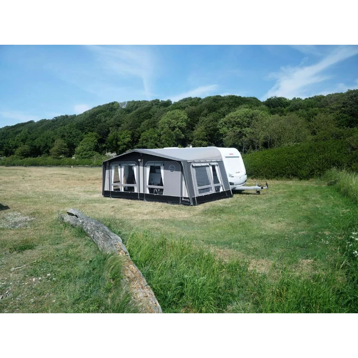 Isabella Nordic 300 Awning with Mega Frame - Image 6