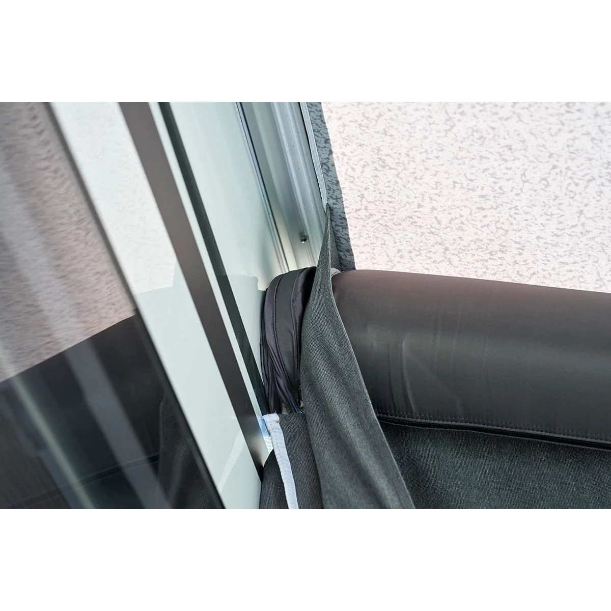 Isabella Ventura AIR Nova A1000/G19 Caravan Awning - Image 8