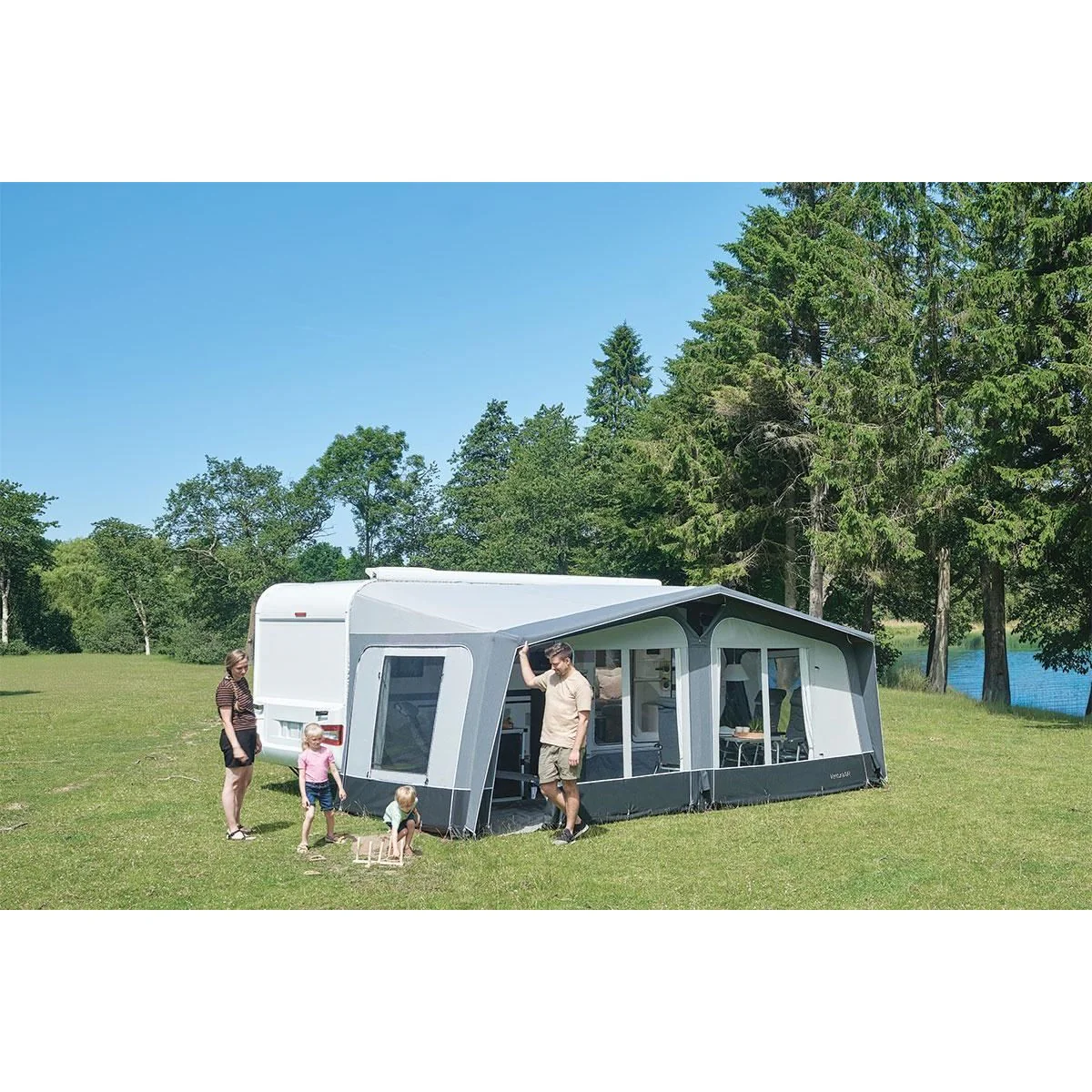 Isabella Ventura AIR Nova A1025/G19 Caravan Awning - Image 2