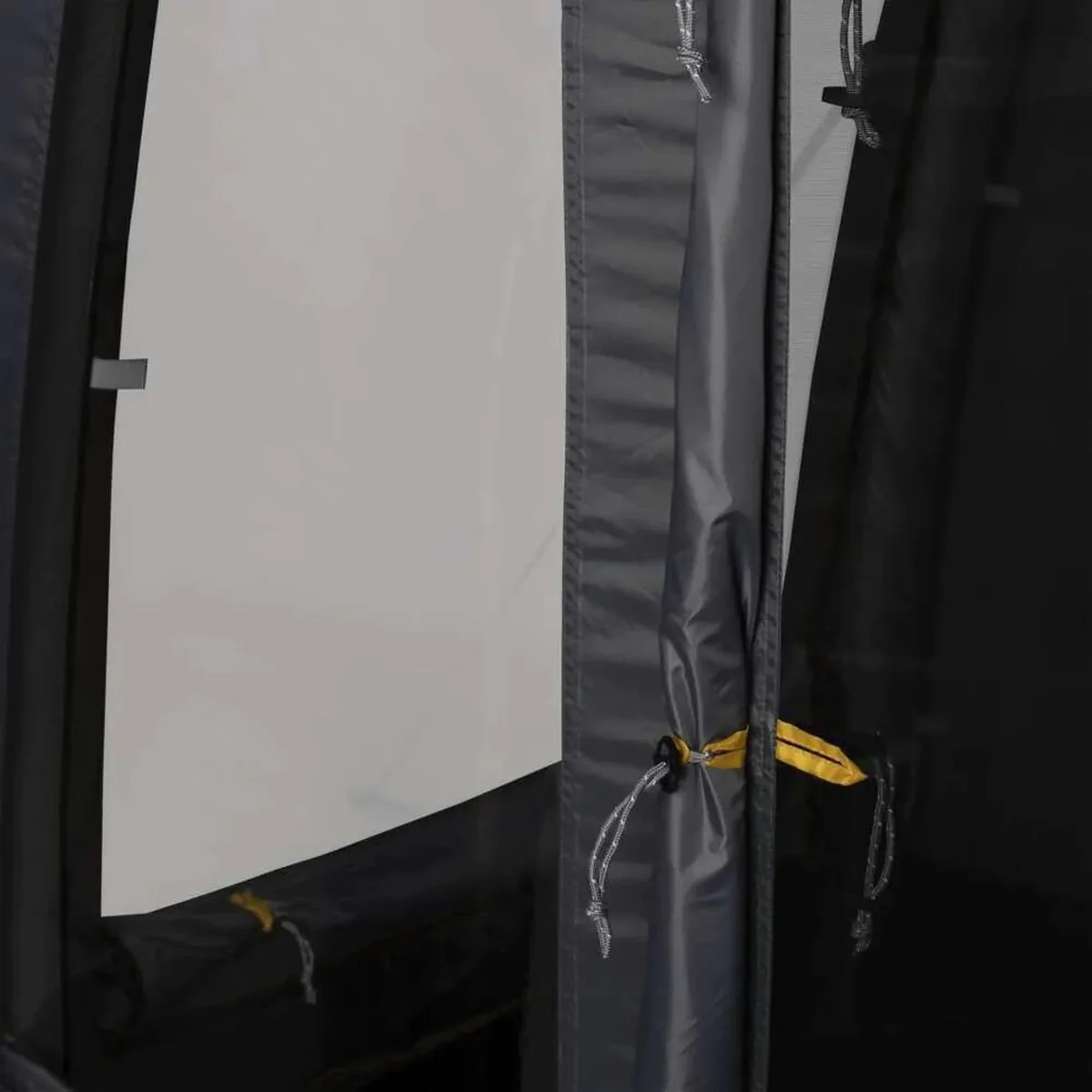 Kampa Traverse Air Mid Campervan Drive Away Awning 230-265cm - Image 5