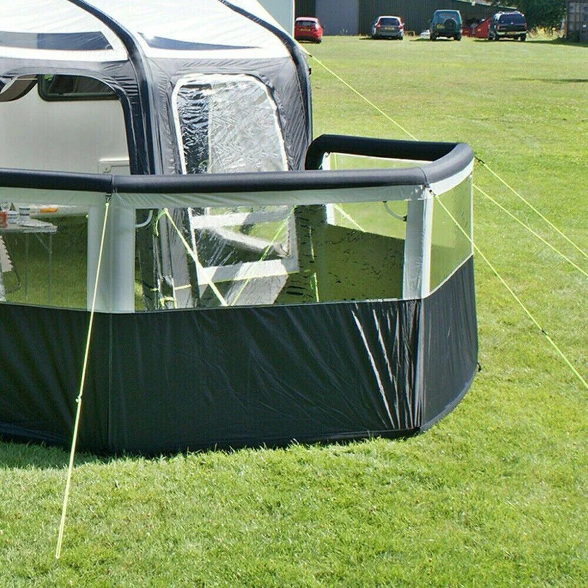 Leisurewize Airbreak 8000 Inflatable Windbreak LWA33 - Image 2
