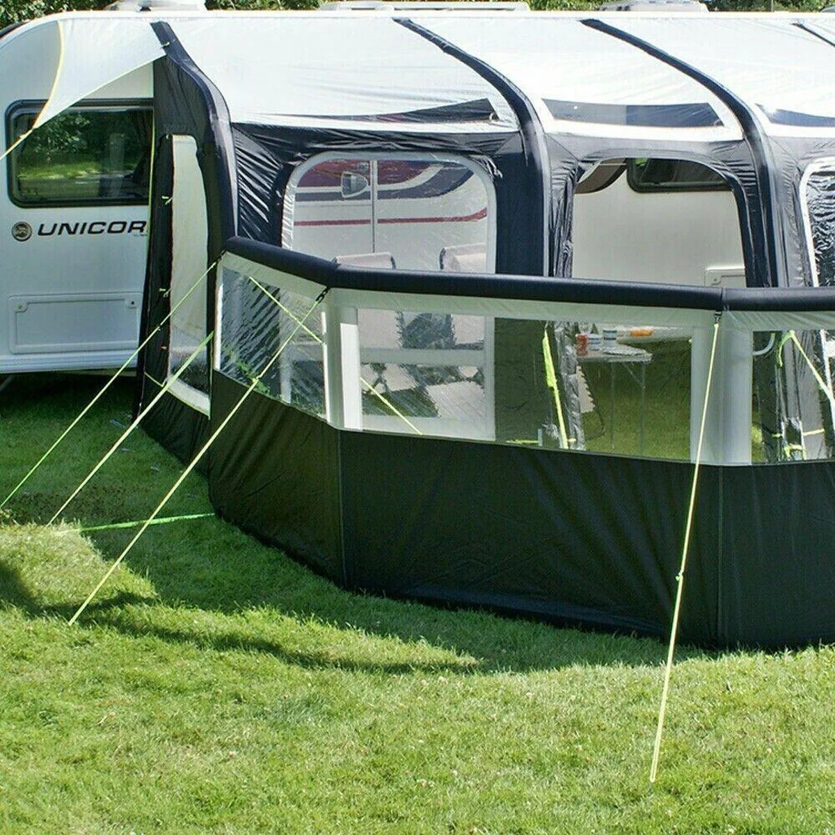 Leisurewize Airbreak 8000 Inflatable Windbreak LWA33 - Image 3