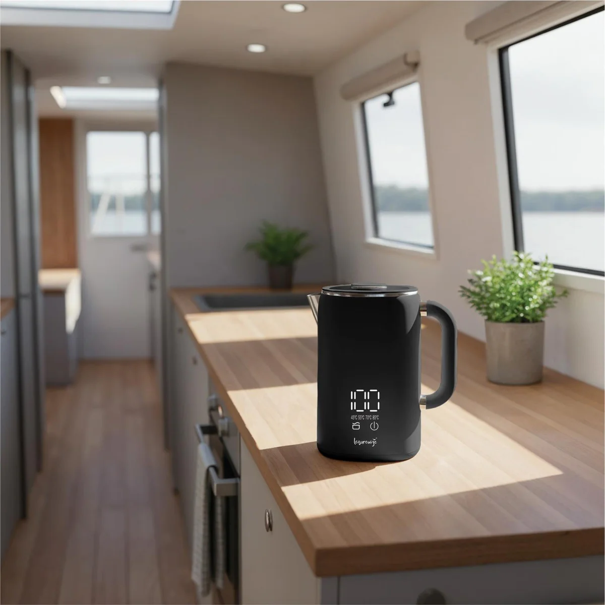 Leisurewize Caravan Camping Sleek LED Display Kettle 1.7L Black - Image 4