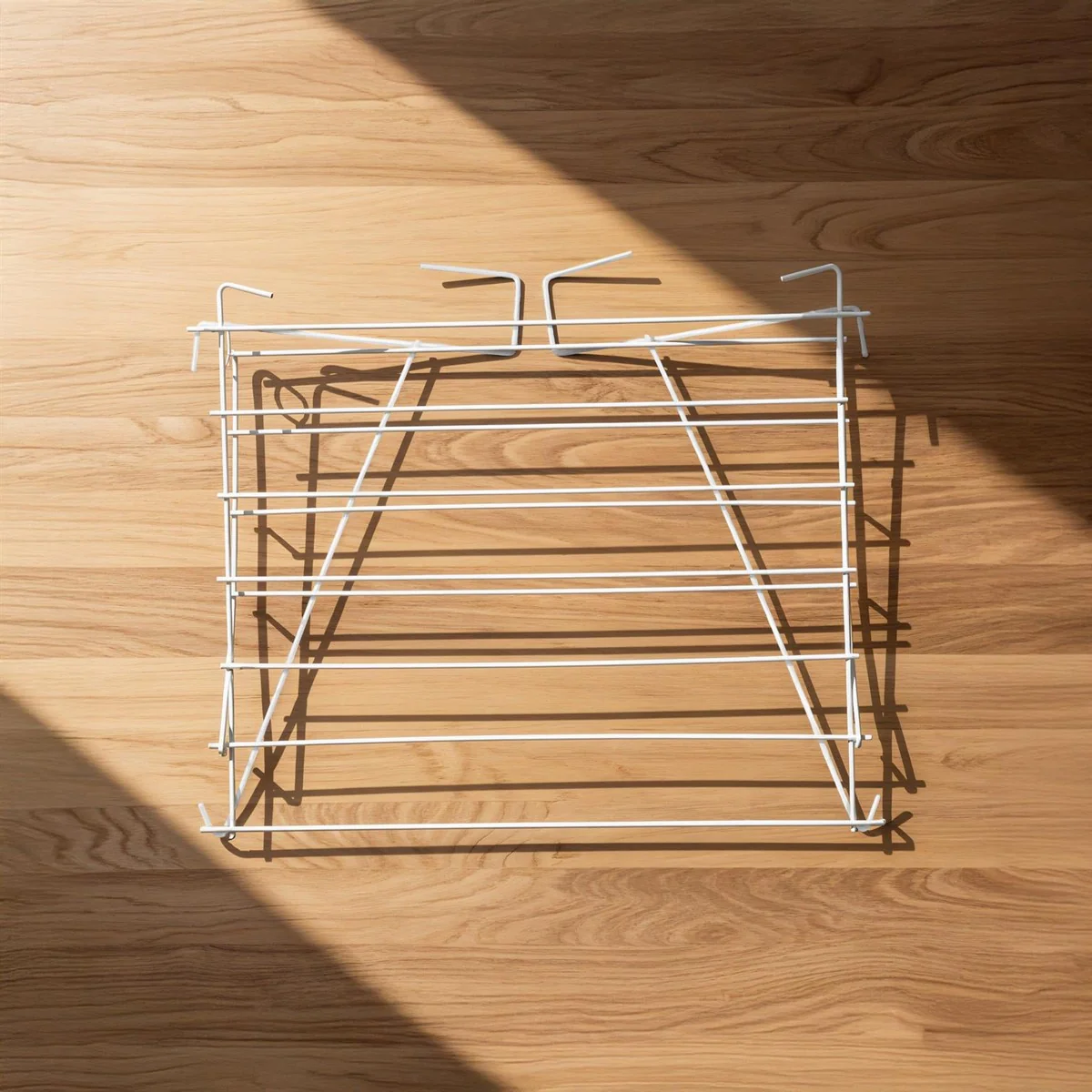 Leisurewize Caravan & Motorhome Clothes Airer - Image 7