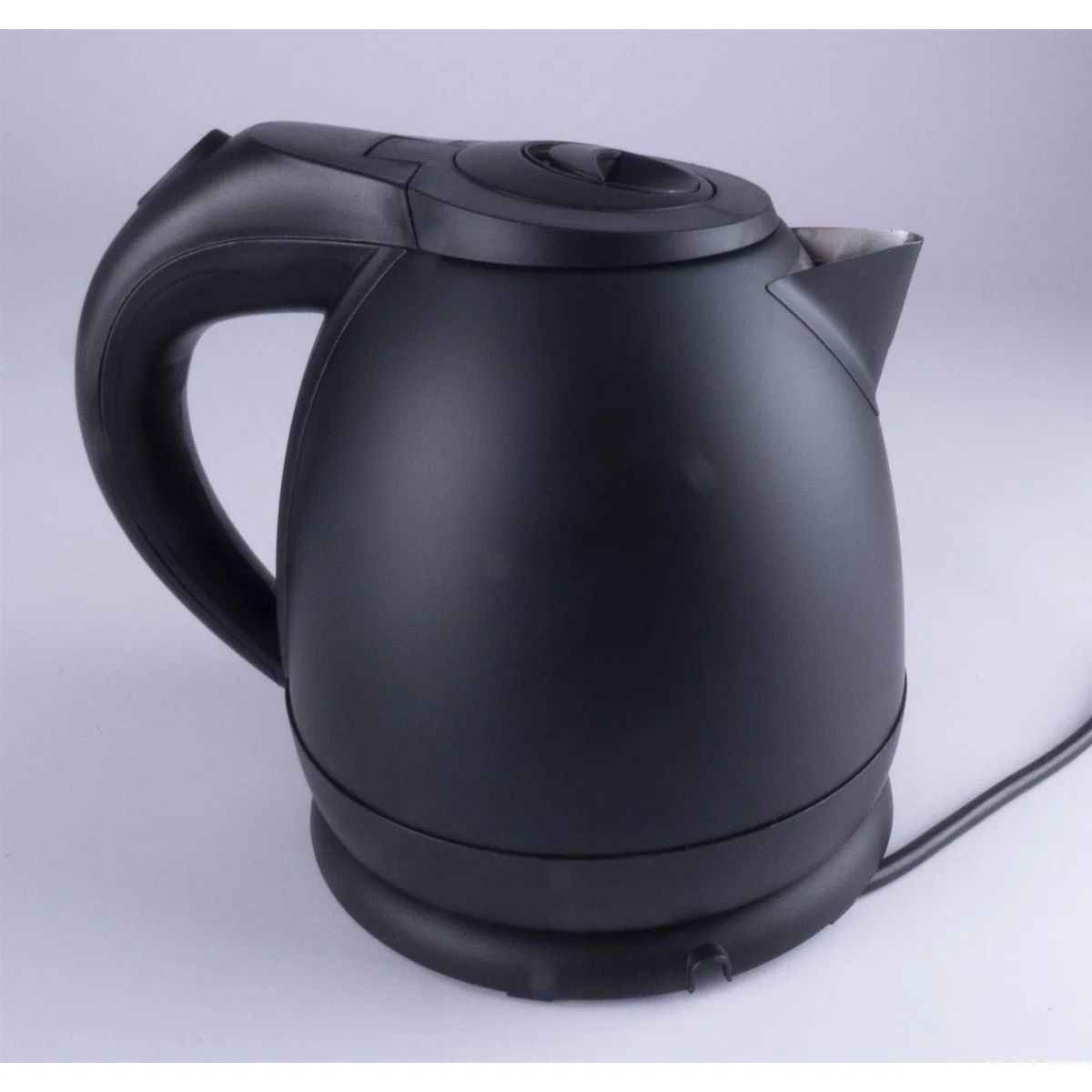 Matte Black Low Power 1.2L 750W Cordless Kettle - Image 4