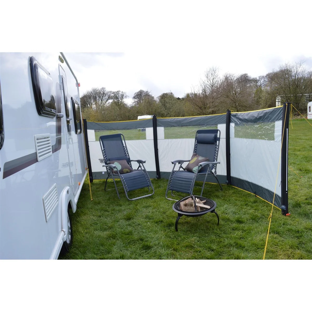 Maypole 3 Panel Inflatable Camping Windbreak with Windows L480cm x H140cm - Image 8