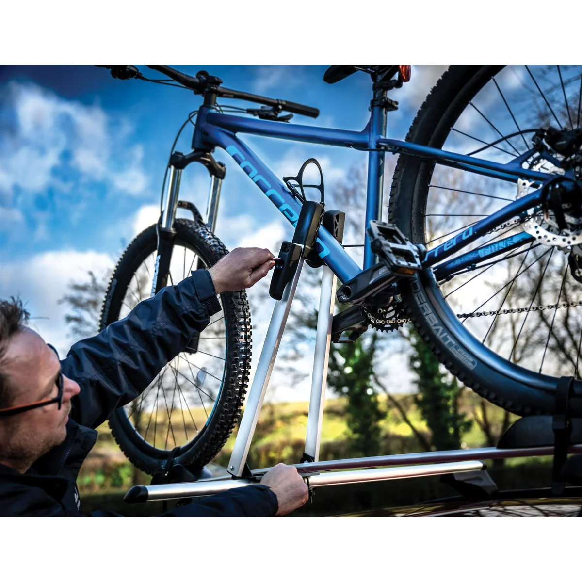 Maypole Aluminium Roof Top Bike Cycle Carrier Locking T Track - Image 3