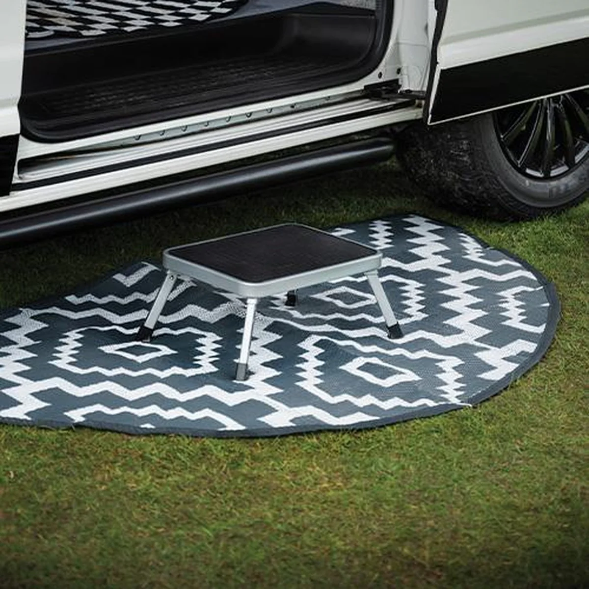 Maypole Aztec Caravan Campervan Awning Carpet (1.8m Semi Circle)