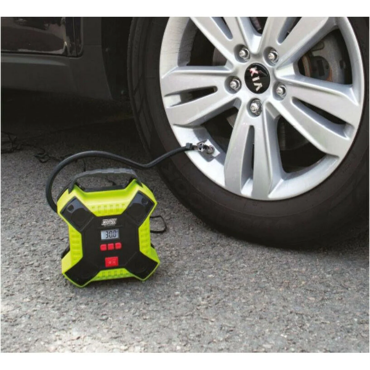 Maypole MP7950 12v Automatic Digital Car Bike Tyre Air Compressor Inflator Pump - Image 3