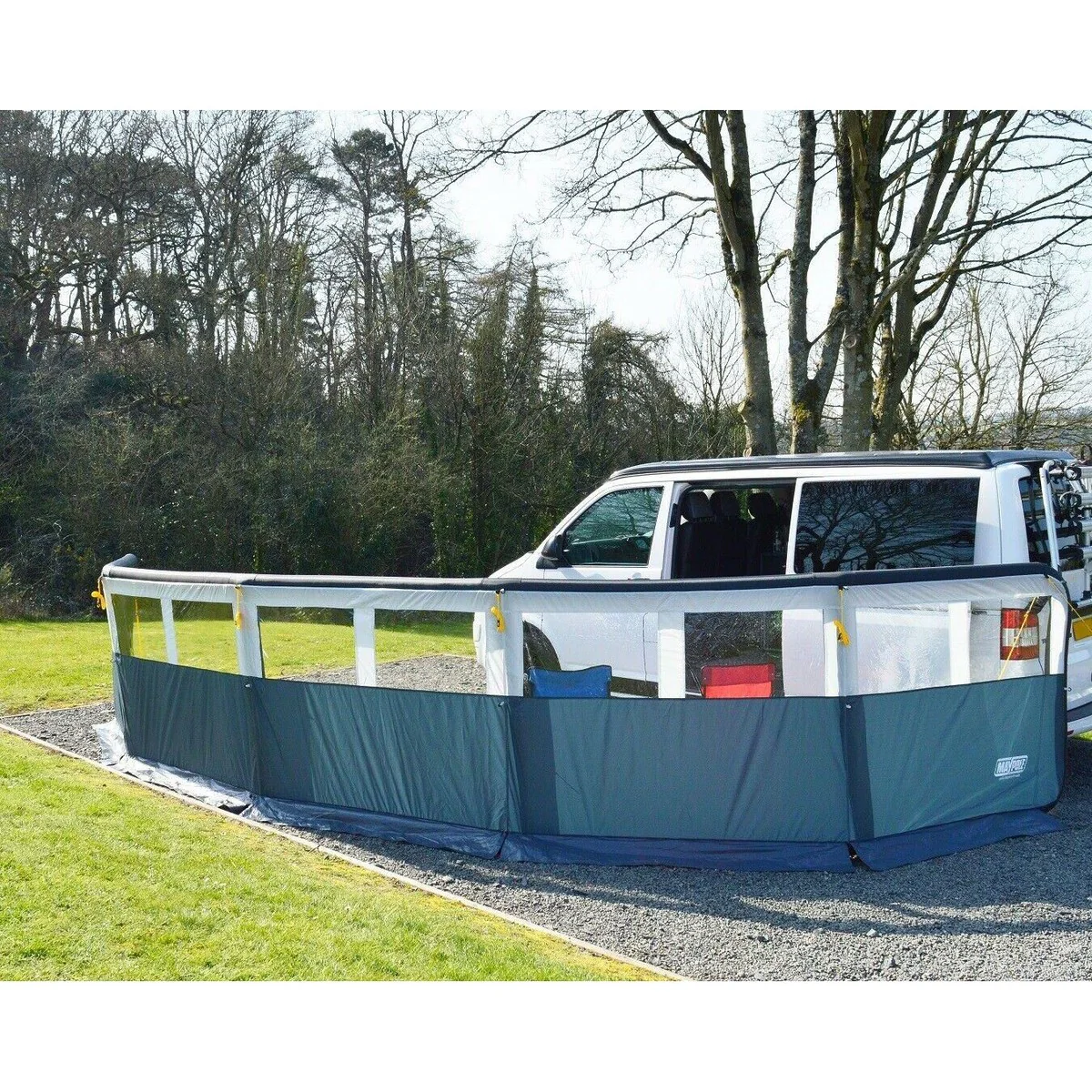 Maypole 5 Panel Inflatable Windbreak Deflector (Single Point Inflation) - Image 4
