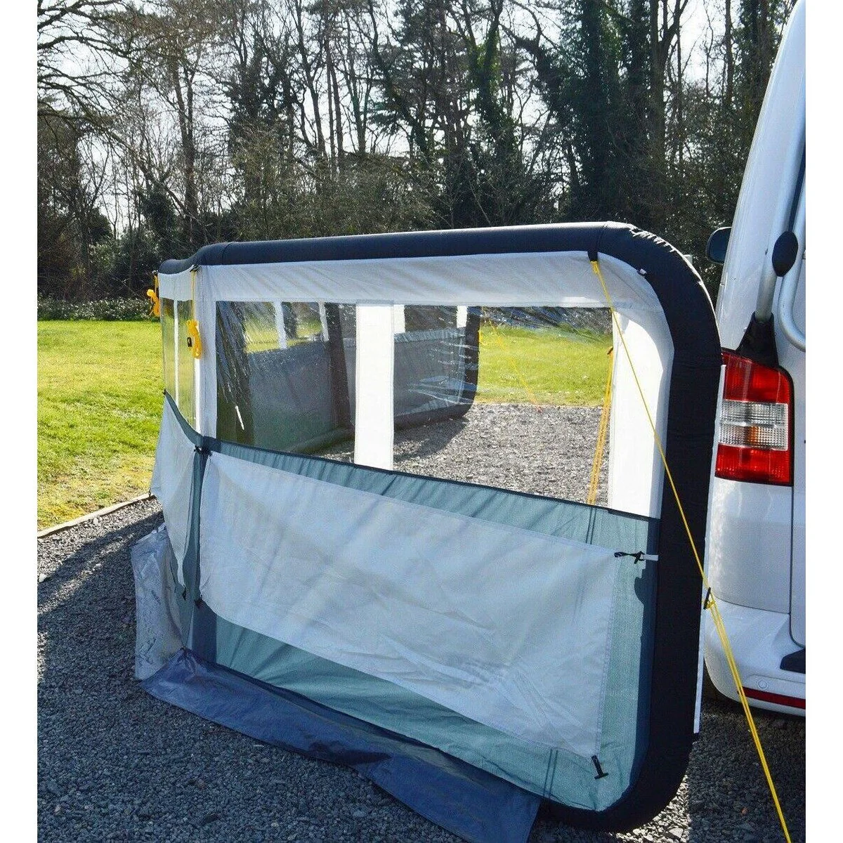 Maypole 5 Panel Inflatable Windbreak Deflector (Single Point Inflation) - Image 7