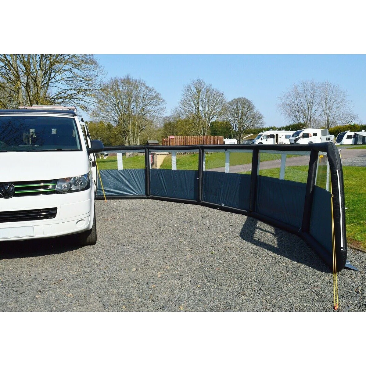 Maypole 5 Panel Inflatable Windbreak Deflector (Single Point Inflation) - Image 9