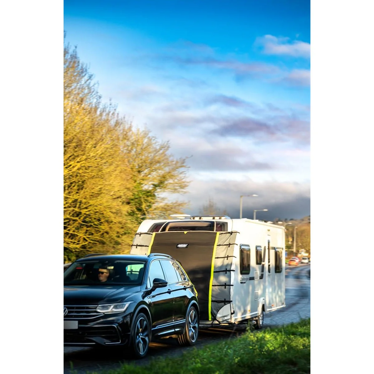 Maypole Universal Caravan Front Towing Cover Large (245cm - 275cm) - Image 3