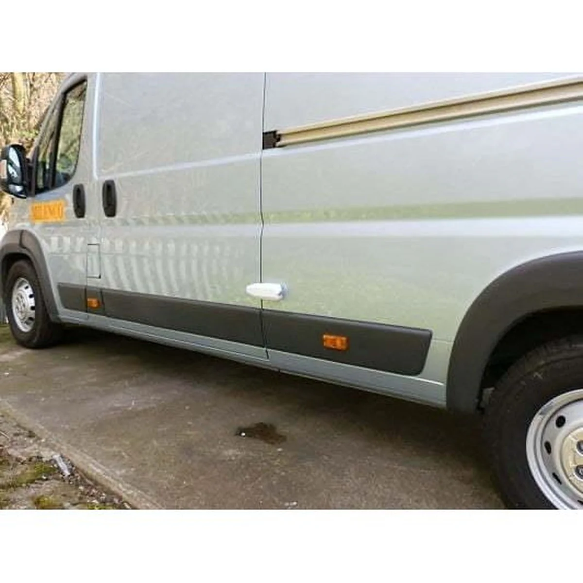Milenco Caravan Motorhome Van Security Door Frame | Wall Mounted Multi Lock 2660 - Image 3