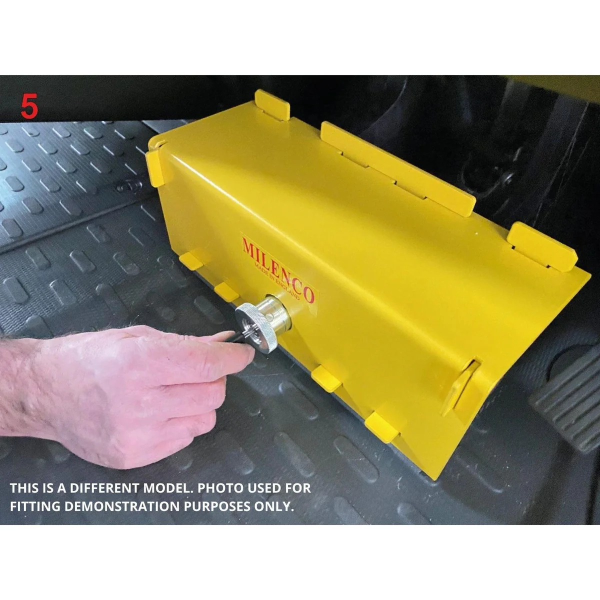 Milenco Pedal Lock for 2014+ Ford Transit / Motorhome with Manual Gearbox - Image 3