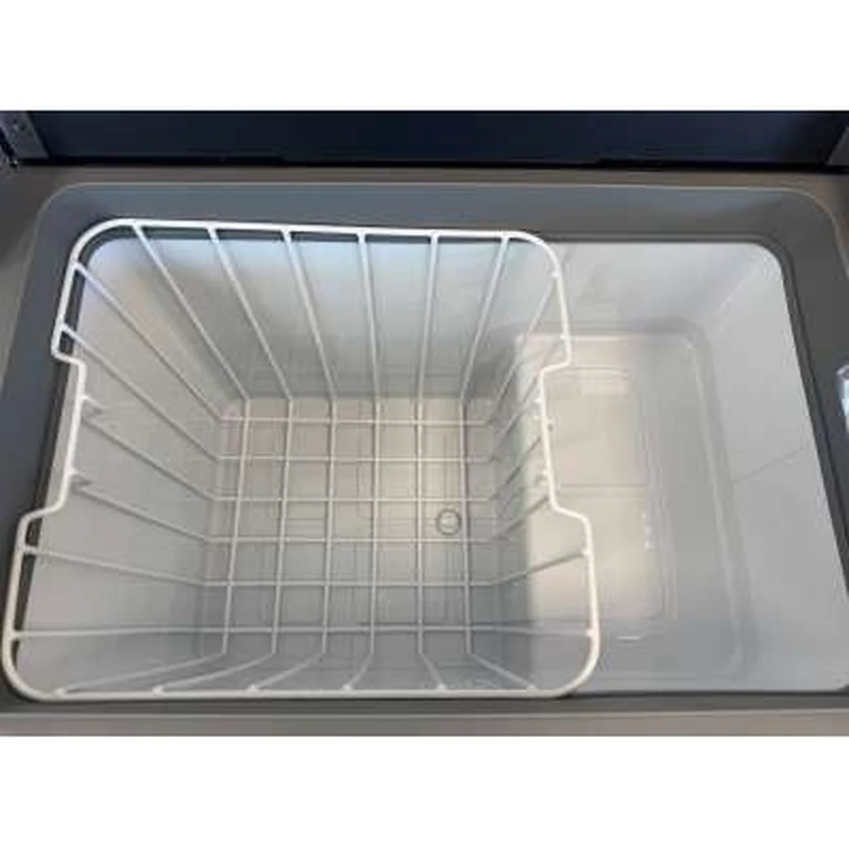 myCOOLMAN CEP47 47 L Portable Compressor Fridge/Freezer Single Zone 12/24V DC + 240V AC - Image 3