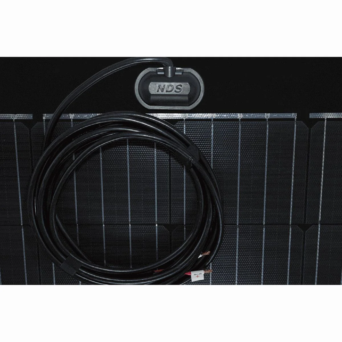 NDS LightSolar LSE Black Solar Panel (200W / 1495mm x 680mm) for Caravan and M - Image 3