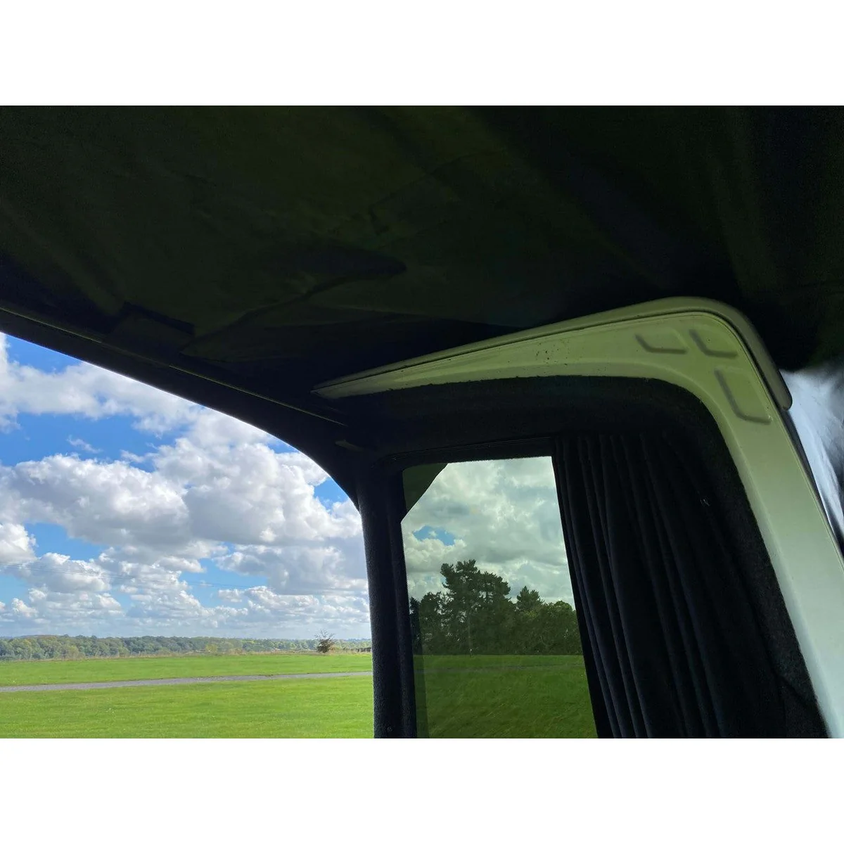 Olpro Barn Door Canopy - Image 4