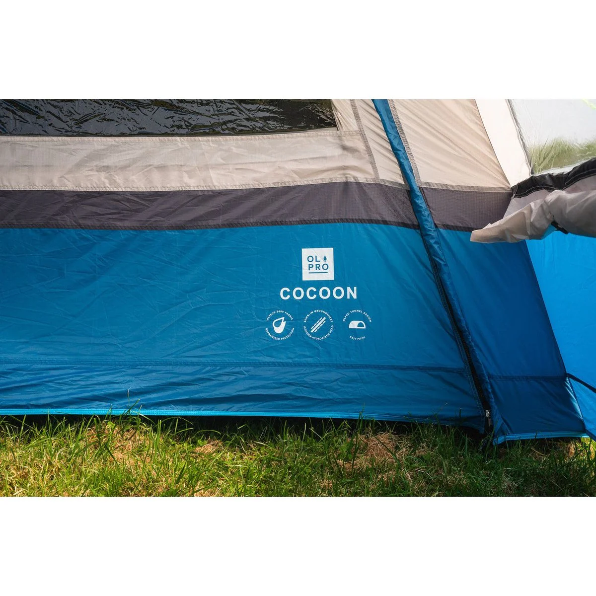 Olpro Cocoon v2 Campervan awning (Fibreglass Poles) - Image 5