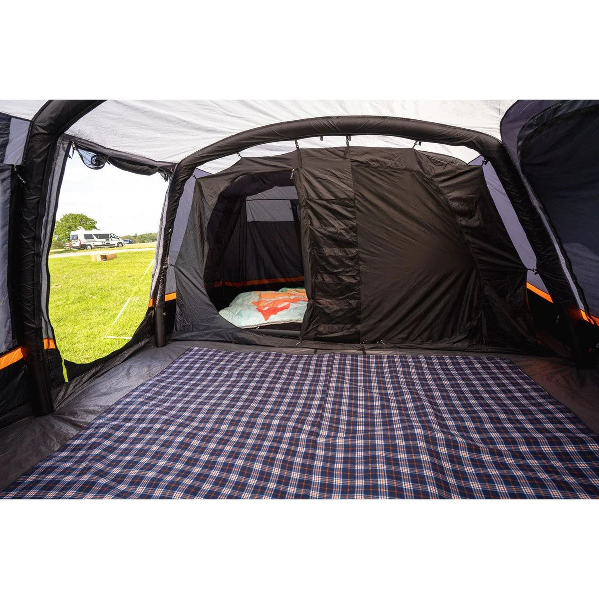 Olpro Discovery Breeze - 6 Berth Inflatable Tent - Image 10