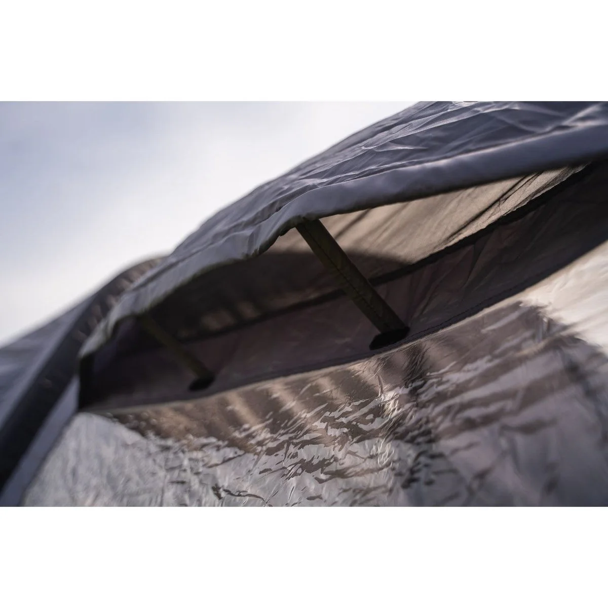 Olpro Discovery Breeze - 6 Berth Inflatable Tent - Image 9