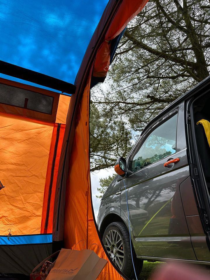 Olpro Loopo Breeze v2 Campervan Awning Orange / Grey Low - Image 2
