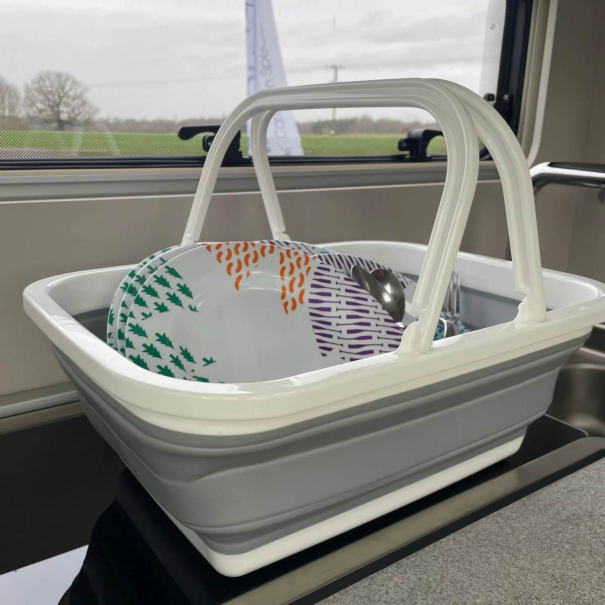 Olpro Medium Collapsible Washing Bowl - Image 3