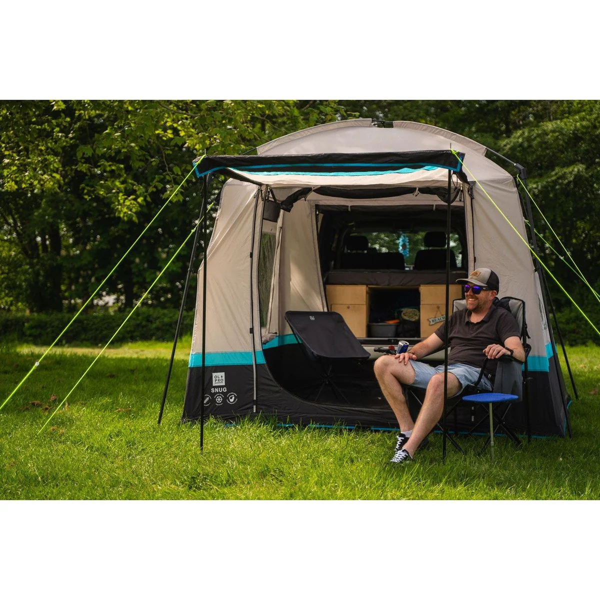 Olpro Snug Poled Tailgate Awning (steel Legs Fibreglass Roof ) - Image 3