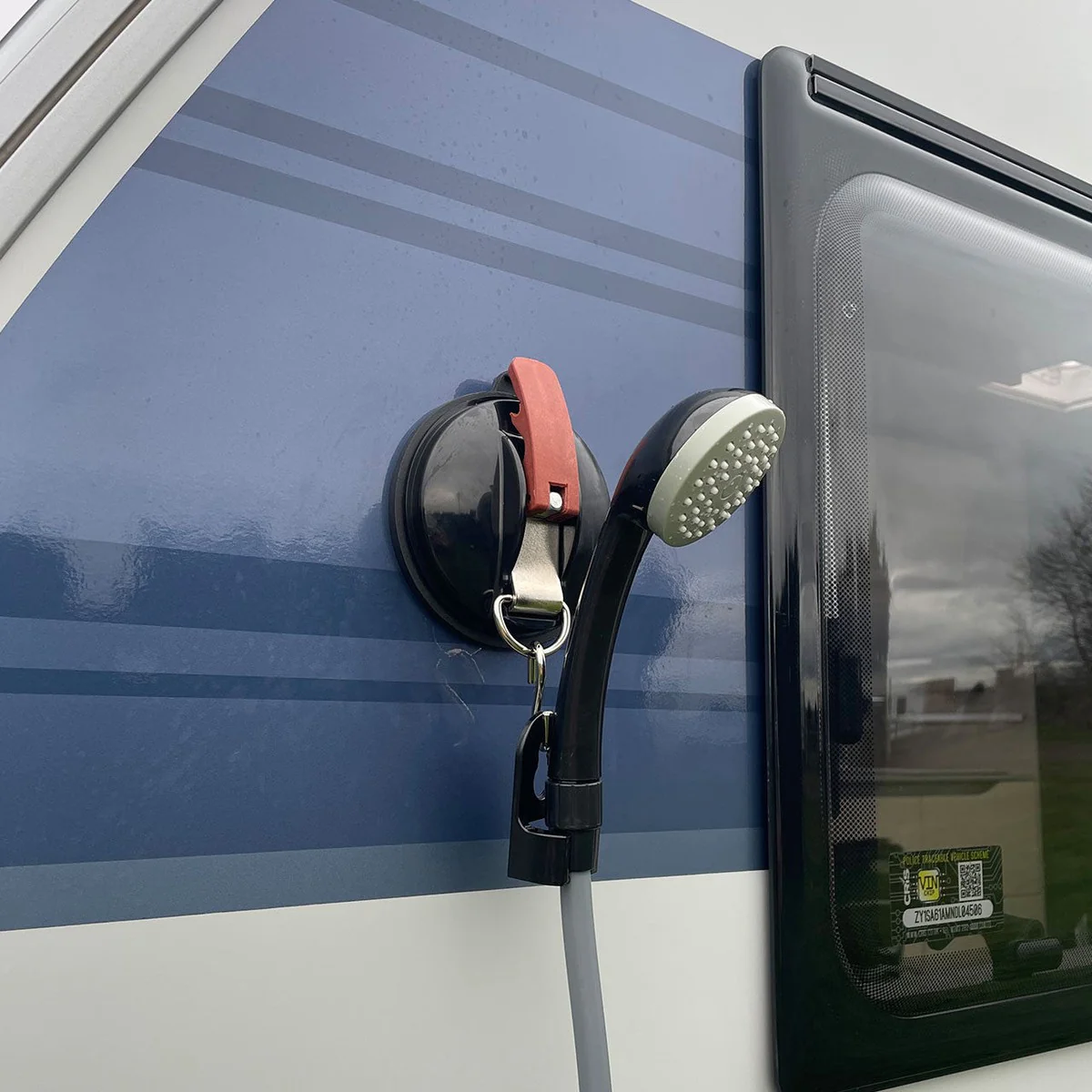 Olpro Suction cup with 2 S hooks - Image 3