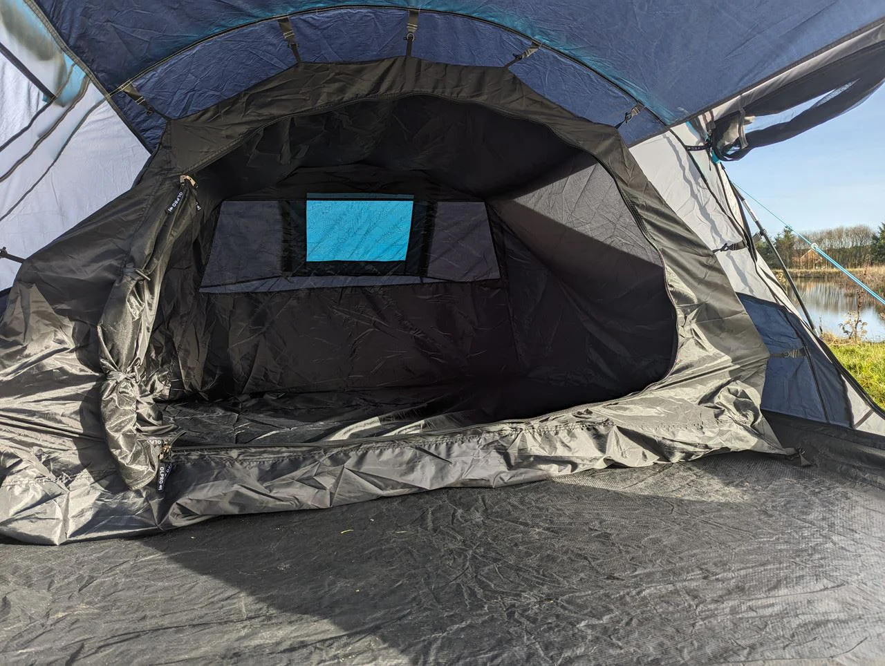 Olpro The Stafford Poled Tent 3 Berth - Image 2