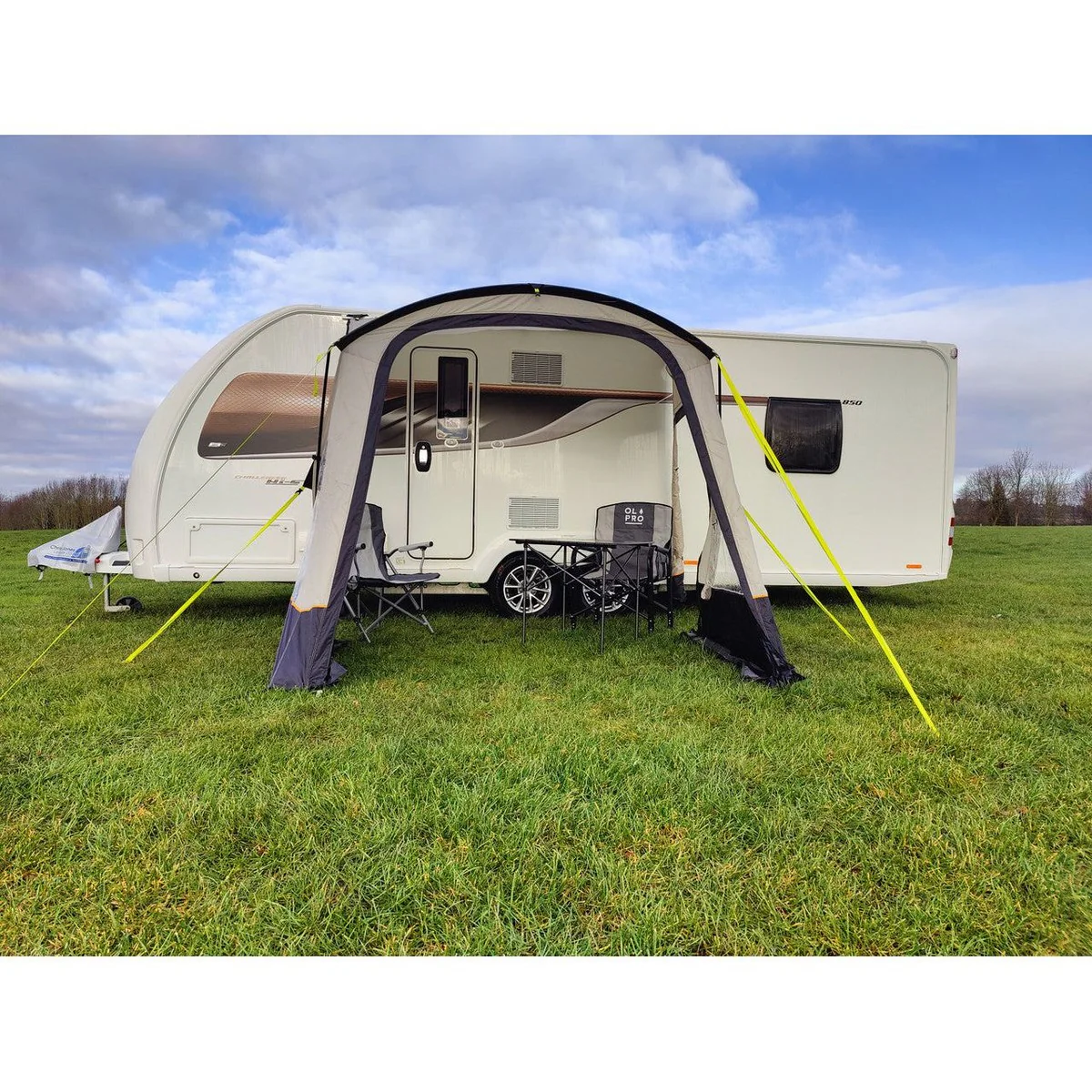 Olpro View Lite 260 - Caravan Awning ( Poled Awning ) - Image 6